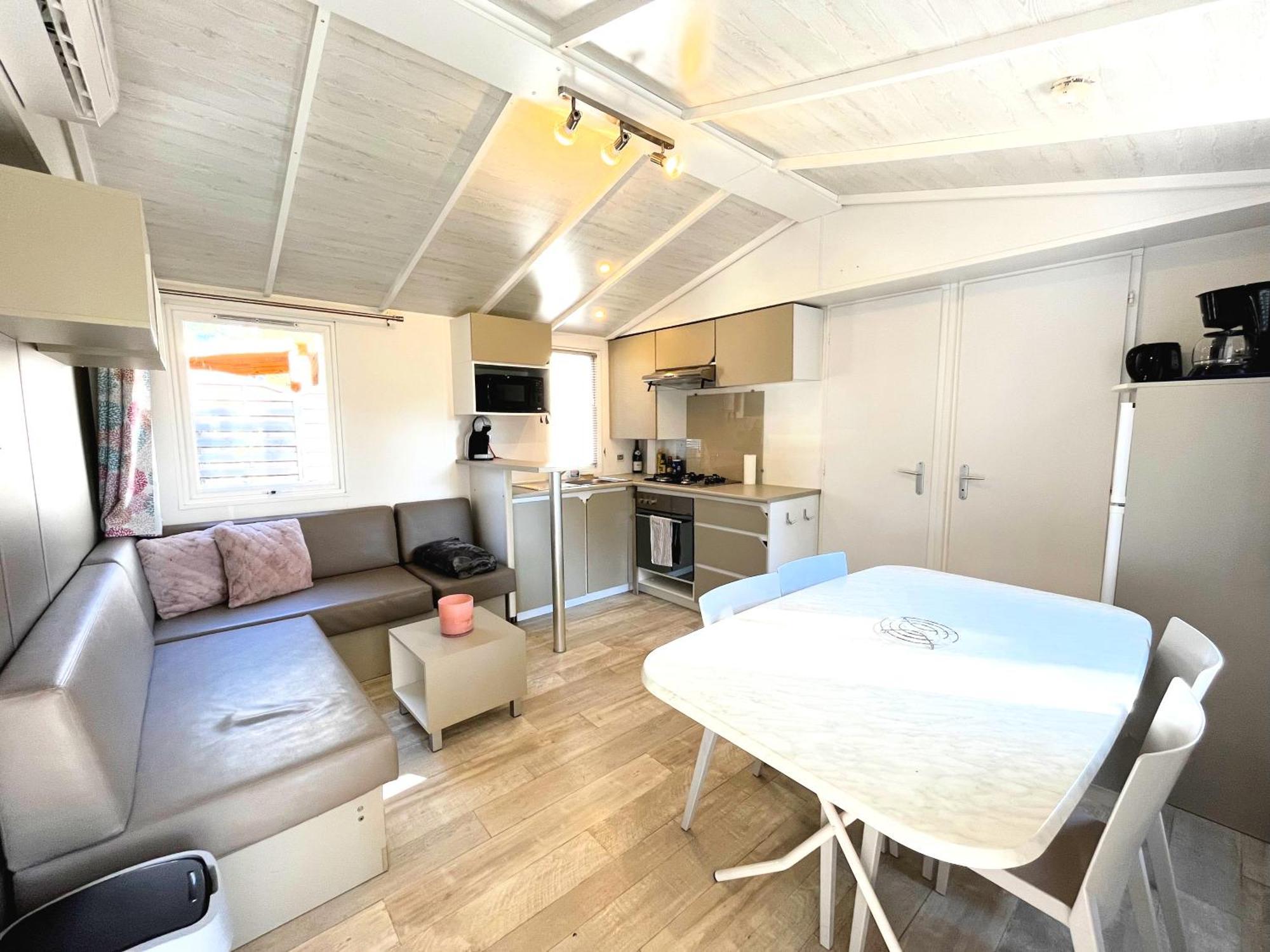 Mobil-Home Dans Camping 4* Saint-Laurent-du-Verdon Exterior photo
