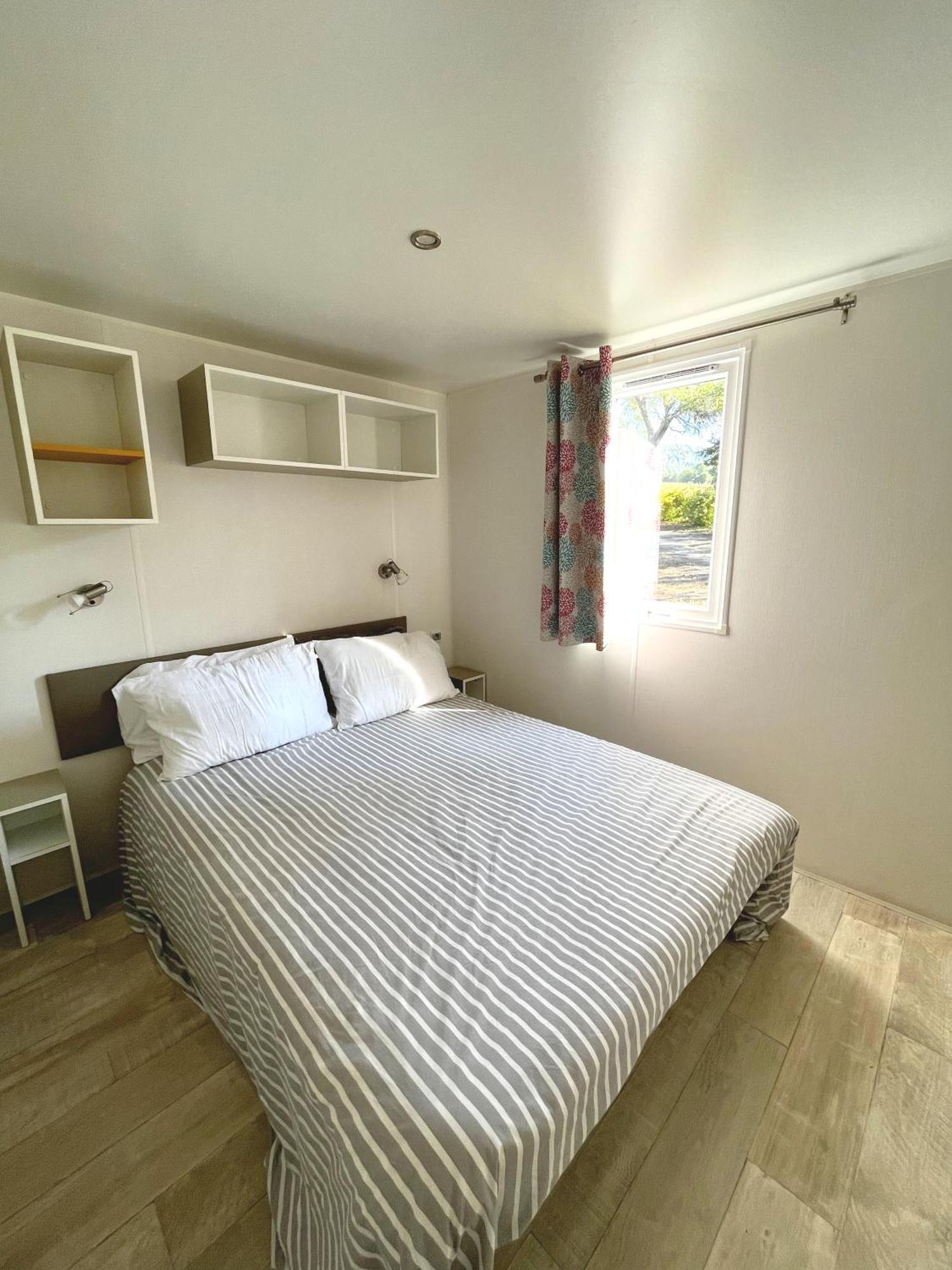 Mobil-Home Dans Camping 4* Saint-Laurent-du-Verdon Exterior photo